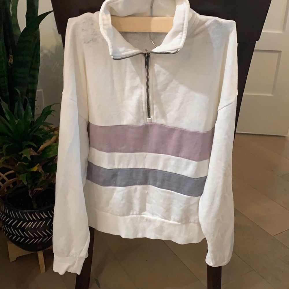 Girls pullover with zipper